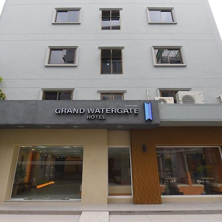 Grand Watergate Hotel Banguecoque Exterior foto